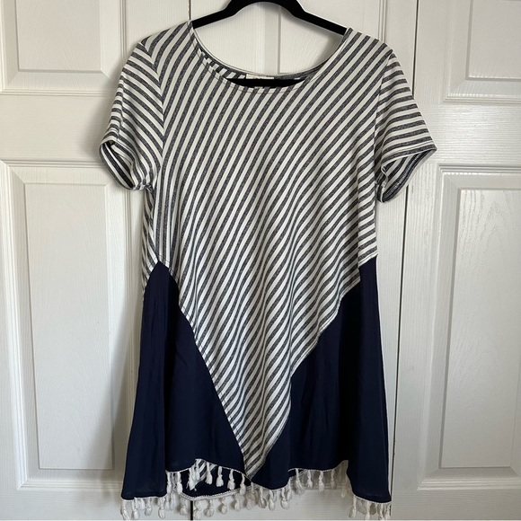 Umgee Navy Blue White Stripe Tasseled Trim Tunic Boho Resortwear Beach Size M - Picture 1 of 7